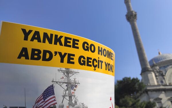 Турецкие молодежные организации выразили протест против отправки американских военных кораблей в Черном море - Sputnik Абхазия