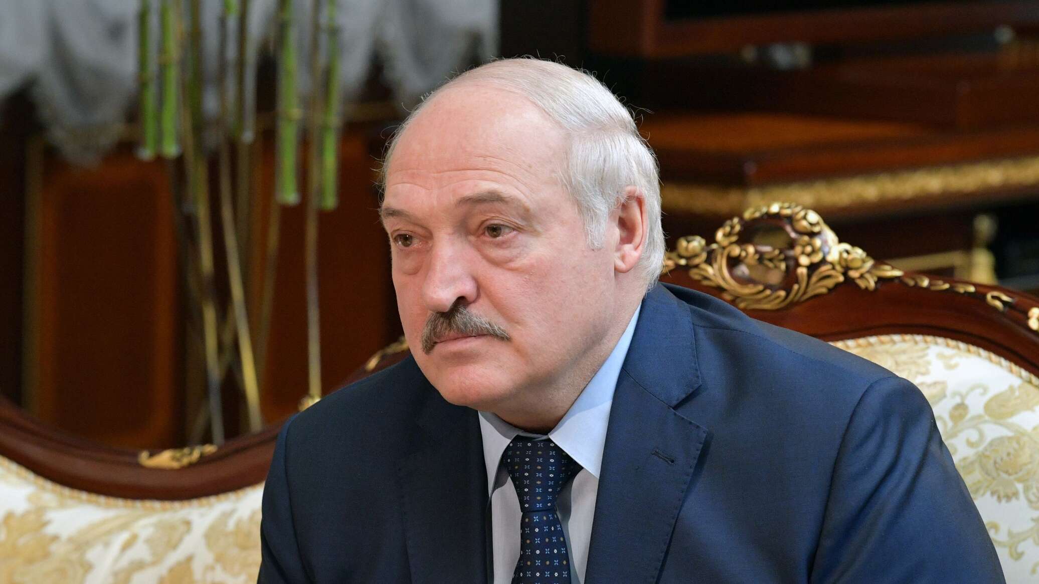 лукашенко уволил