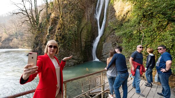 Ореховский водопад в Сочи - Sputnik Абхазия