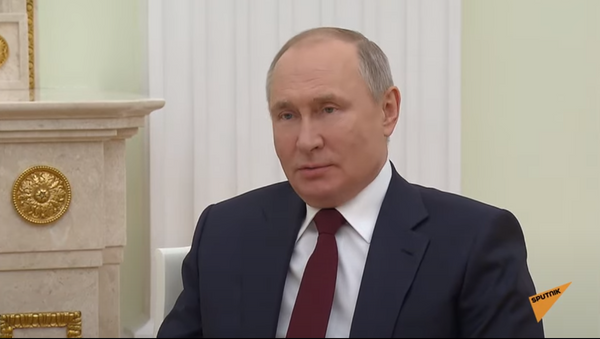 Путин ответил на предложение Зеленского о встрече в Донбассе - Sputnik Абхазия