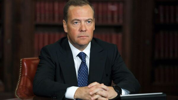 Заместитель председателя Совета безопасности РФ Д. Медведев выступил на пленарном заседании форума Открытые инновации - 2020 - Sputnik Абхазия