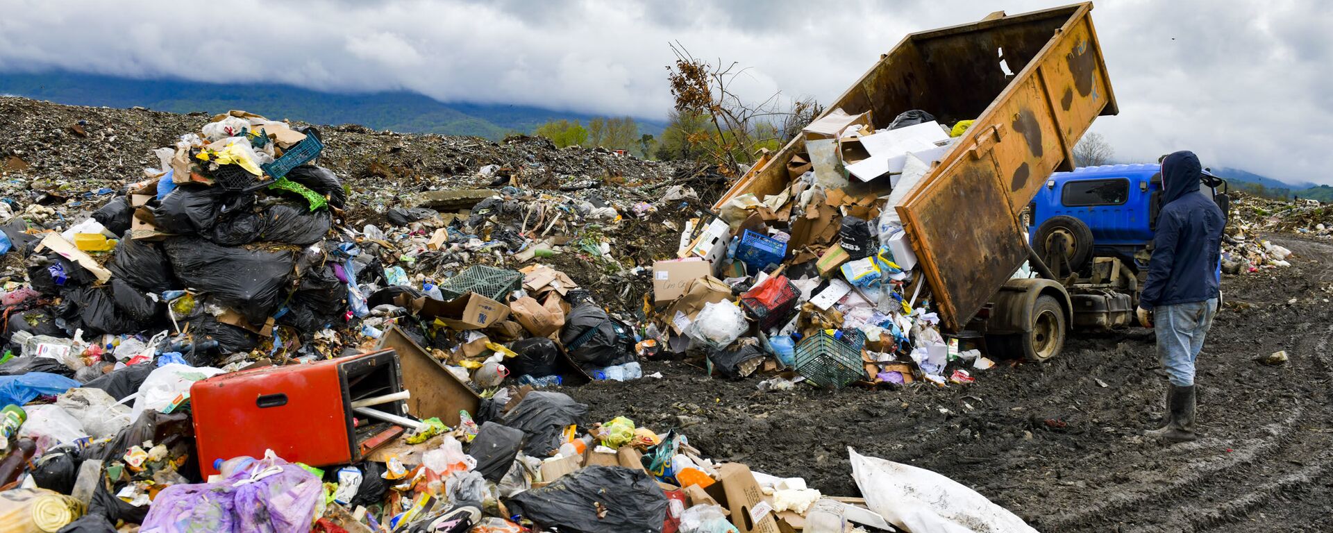 Гагрская городская мусорная свалка - Sputnik Абхазия, 1920, 14.02.2026