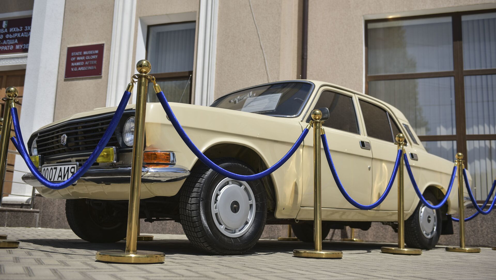 Машина первого президента Абхазии Владислава Ардзинба  - Sputnik Абхазия, 1920, 14.05.2021