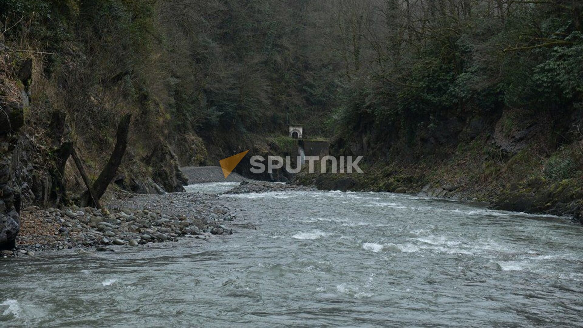 Горная река  - Sputnik Абхазия, 1920, 02.07.2023