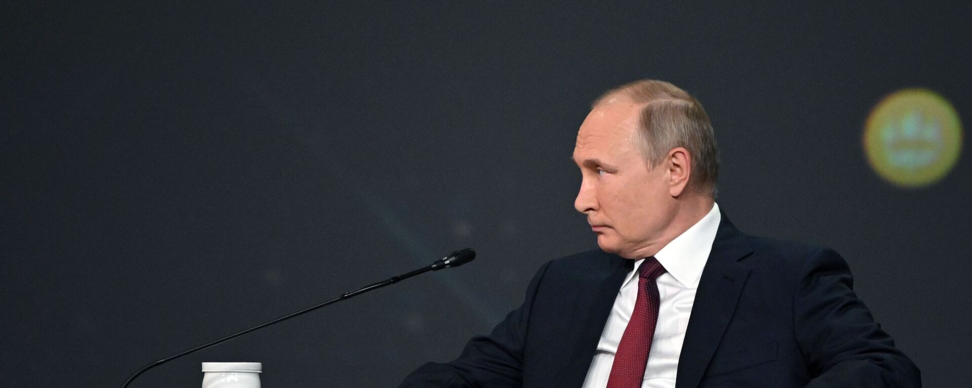 Президент РФ В. Путин принял участие в пленарном заседании ПЭМФ-2021 - Sputnik Абхазия, 1920, 04.06.2021