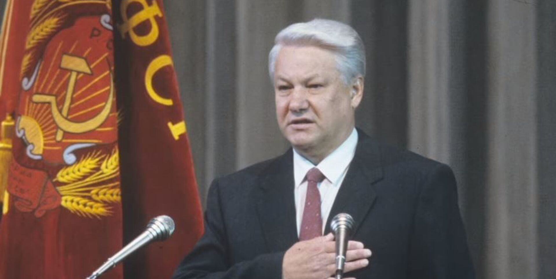Борис Ельцин: первый президент России - Sputnik Абхазия, 1920, 12.06.2021