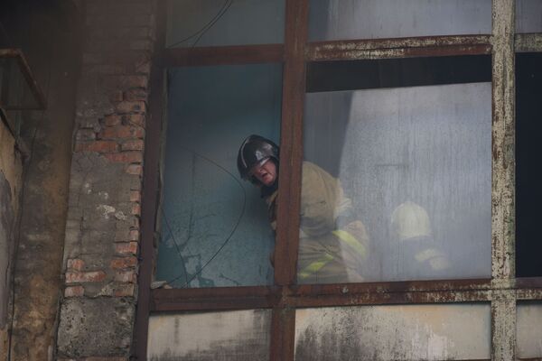 В тушении пламени участвовало около 40 сотрудников служб спасения.  - Sputnik Абхазия