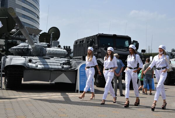 Международная выставка вооружения и военной техники MILEX-2021 в Минске - Sputnik Абхазия