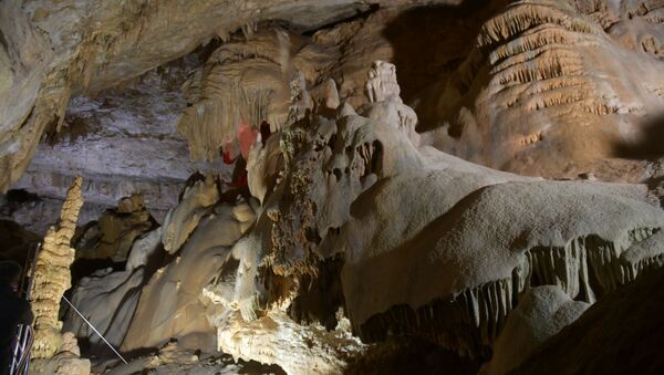 Подземное царство: как живет новоафонская пещера - Sputnik Абхазия