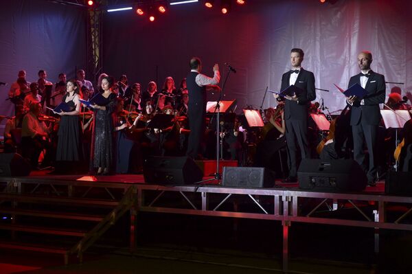 Фестиваль Opera Viva прошел на набережной Сухума  - Sputnik Абхазия