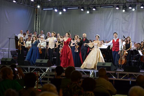 Фестиваль Opera Viva на набережной Сухума  - Sputnik Аҧсны