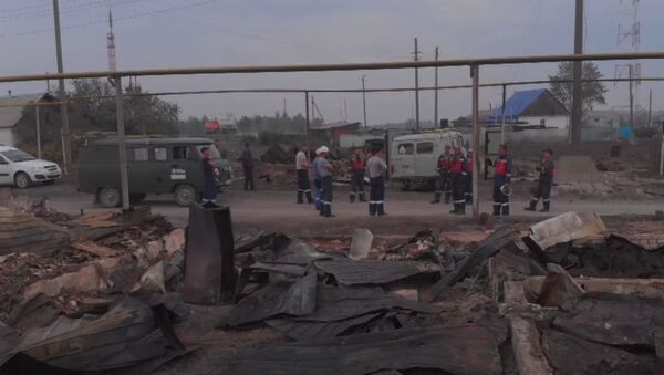Последствия природных пожаров в Челябинской области — видео с беспилотника - Sputnik Абхазия