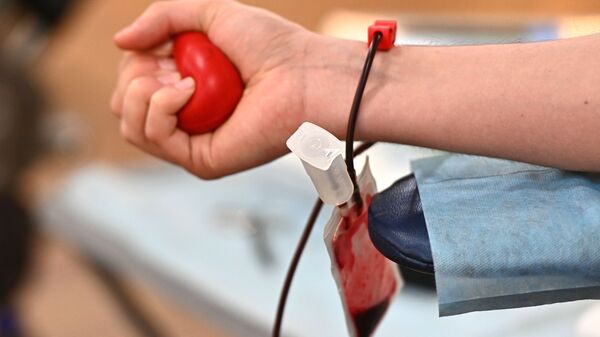 Сдача донорской крови в Москве - Sputnik Аҧсны