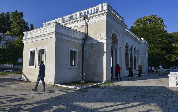 Искусство для всех: в Сухуме открылась арт-площадка - Sputnik Абхазия