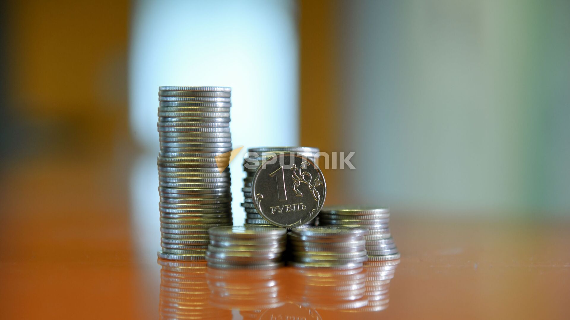 Монета номиналом один рубль  - Sputnik Абхазия, 1920, 07.05.2023