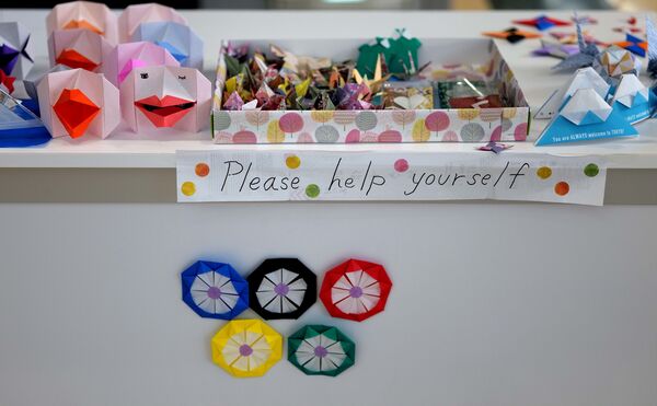 Оригами в Главном пресс-центре в Токио  - Sputnik Абхазия