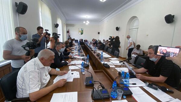 Заседание в парламенте Абхазии  - Sputnik Аҧсны