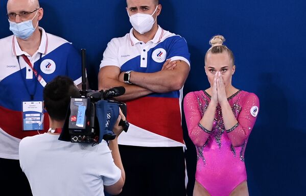 Ангелина Мельникова после выступления на XXXII летних Олимпийских играх в Токио - Sputnik Абхазия