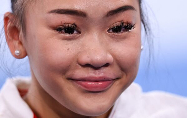 Гимнастка Суниса Ли на церемонии награждения на ОИ в Токио - Sputnik Абхазия