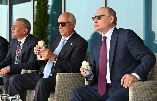 Президент Путин на открытии МАКС-2021. - Sputnik Абхазия