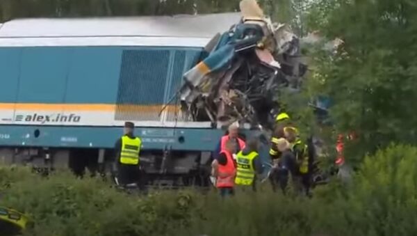 В Чехии столкнулись два пассажирских поезда, есть погибшие - Sputnik Абхазия
