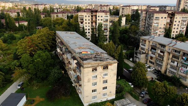 Пострадавший от ливней дом  по улице Гумистинская - Sputnik Абхазия