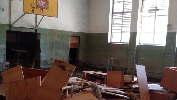 Последствия потопа в школе на Чанба  - Sputnik Абхазия