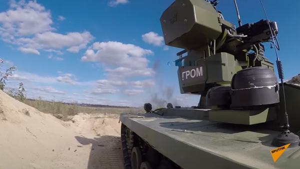 Минобороны показало на видео испытания новейших российских боевых роботов - Sputnik Абхазия