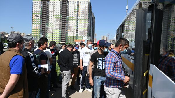 Ситуация у миграционного центра в Подмосковье - Sputnik Абхазия