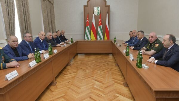 Состоялась расширенная встреча с участием глав ведомств Абхазии и Южной Осетии - Sputnik Аҧсны