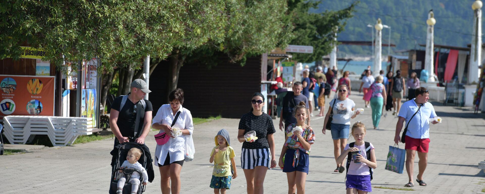 Сухумская набережная  - Sputnik Абхазия, 1920, 06.10.2025