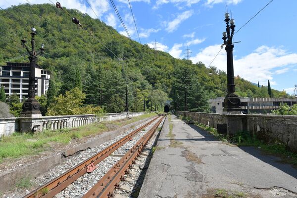 Изначально она именовалась станцией &quot;Гагра-Курорт&quot;. - Sputnik Абхазия