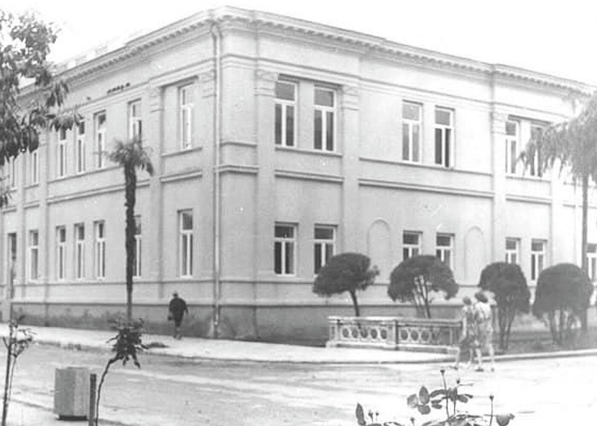 Здание абхазского Института гуманитарных исследований до войны - Sputnik Аҧсны, 1920, 22.10.2022