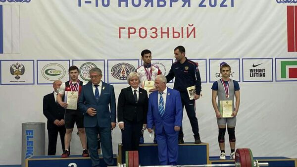 Элкан Гвазава стал серебряным призером первенства России по тяжелой атлетике - Sputnik Аҧсны