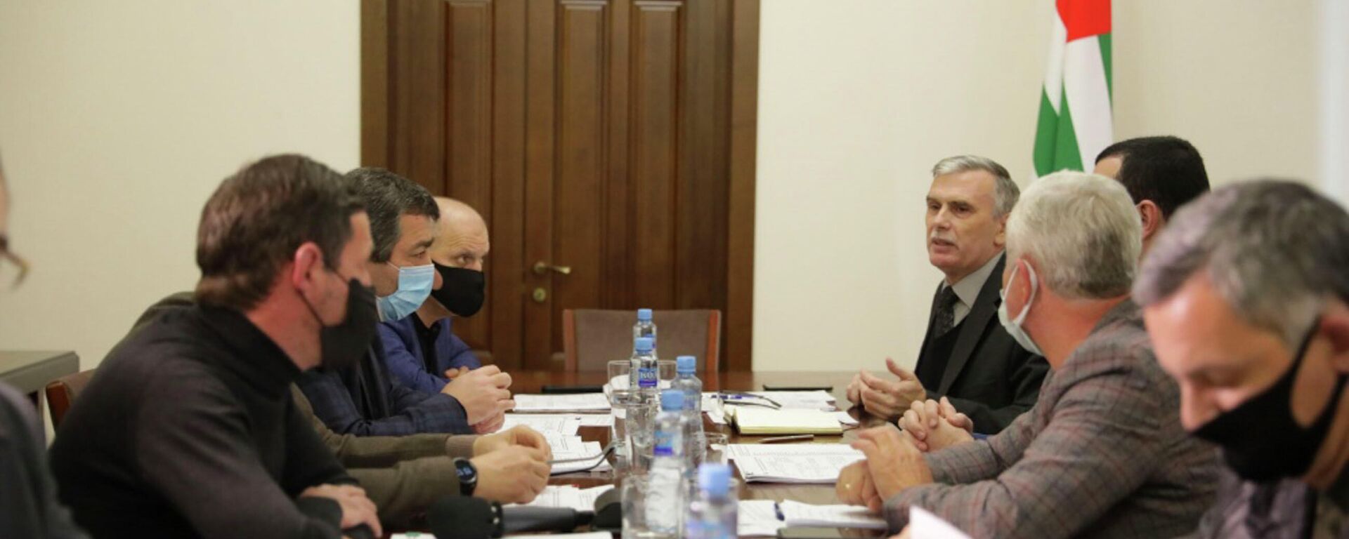 Заседание межведомственной исполнительно-распорядительной комиссии по государственной целевой программе Жилище-2022 - Sputnik Абхазия, 1920, 02.12.2021