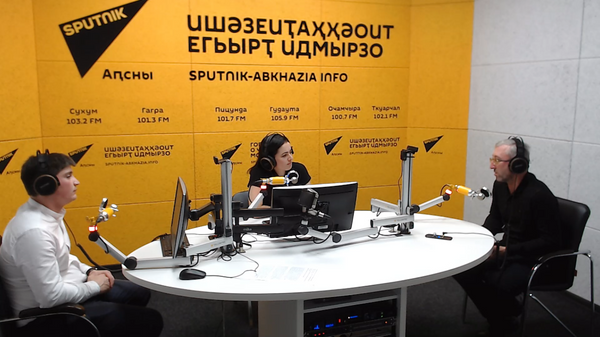 Турбаза: Хутаба и Габлия о путешествии по Абхазии на собственном транспорте  - Sputnik Абхазия