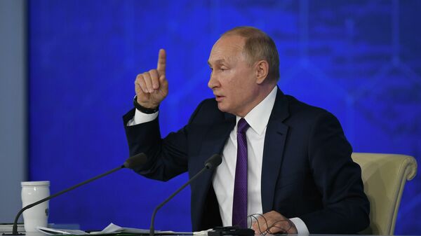 Путин: Складывается ощущение, что Украина готовит третью военную операцию - Sputnik Абхазия