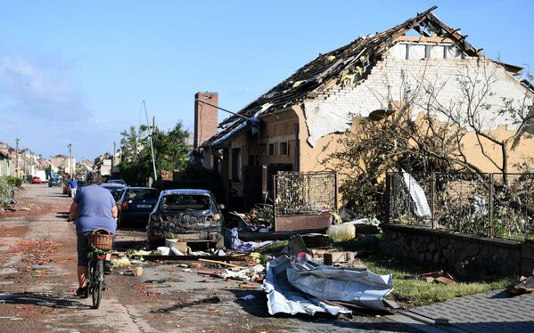 Последствия торнадо в Чехии. - Sputnik Абхазия