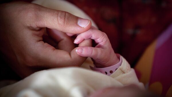 Новорожденный ребенок  - Sputnik Абхазия