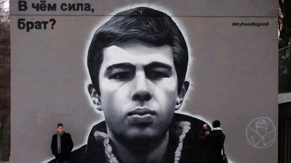 Живопись на стенах домов в Санкт-Петербурге - Sputnik Абхазия