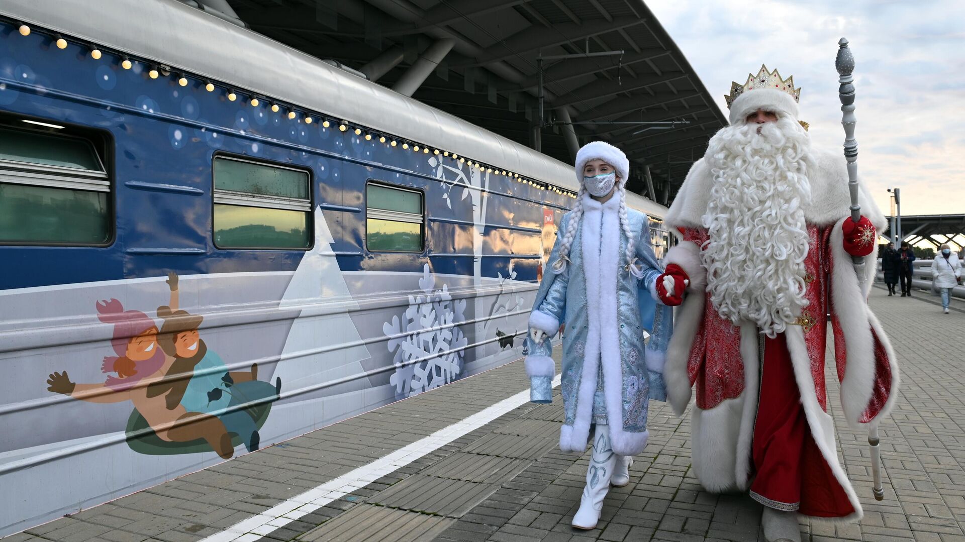 Поезд Деда Мороза прибыл в Сочи - Sputnik Абхазия, 1920, 31.12.2021