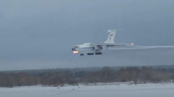 Прибытие в Иваново первых шести самолетов с российскими подразделениями миротворческих сил ОДКБ
 - Sputnik Абхазия