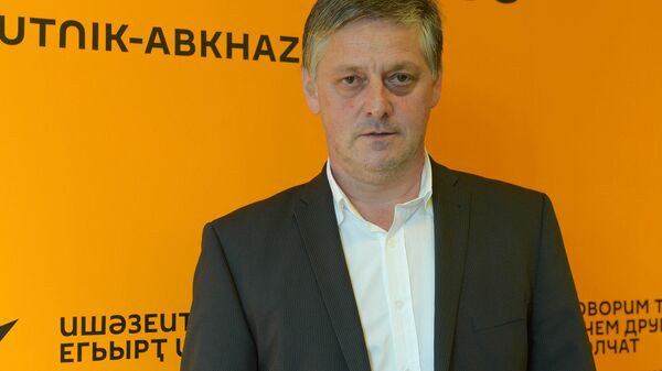 Такие обстоятельства: Аристава о плане оптимизации энергообеспечения Абхазии - Sputnik Абхазия