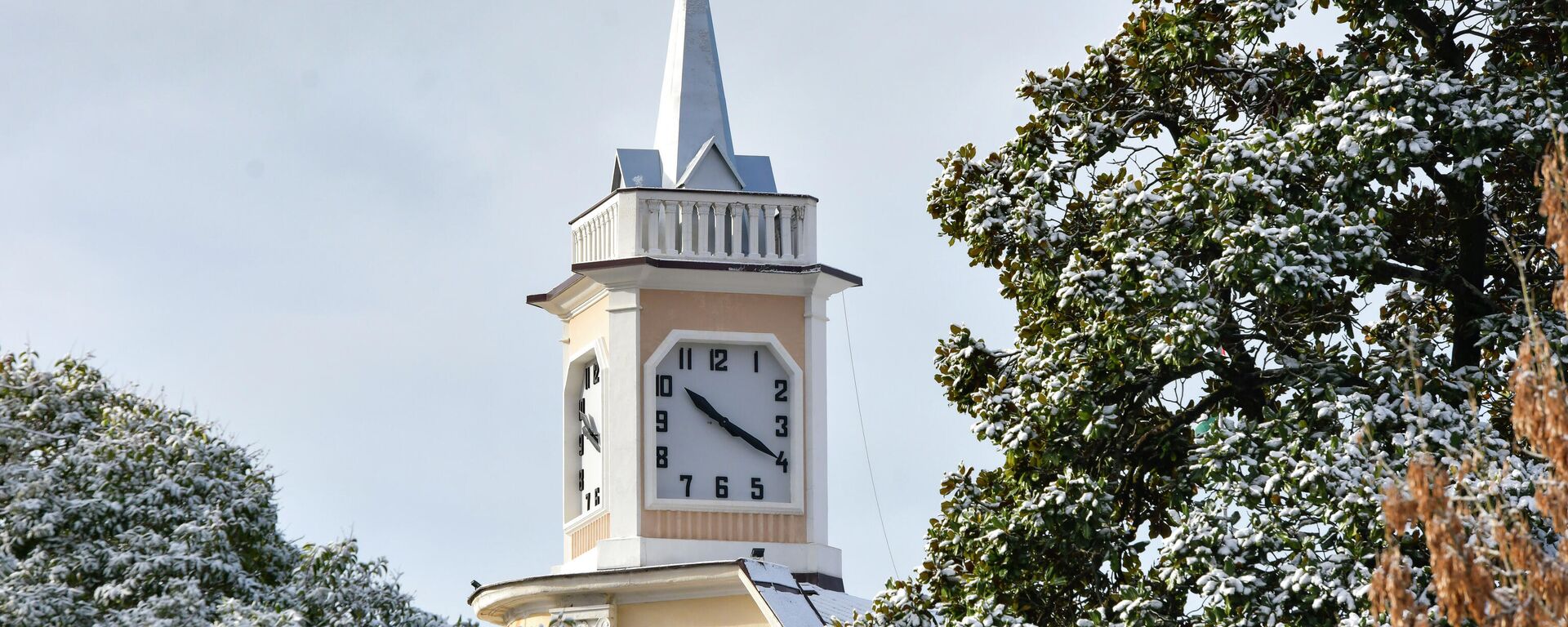 Столица Абхазии в снегу - Sputnik Аҧсны, 1920, 17.12.2025