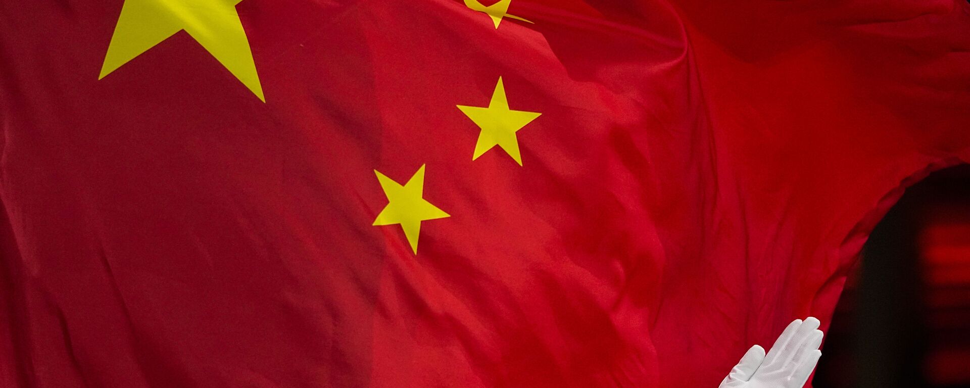 Китайский флаг на XXIV зимних Олимпийских играх в Пекине - Sputnik Абхазия, 1920, 25.02.2023