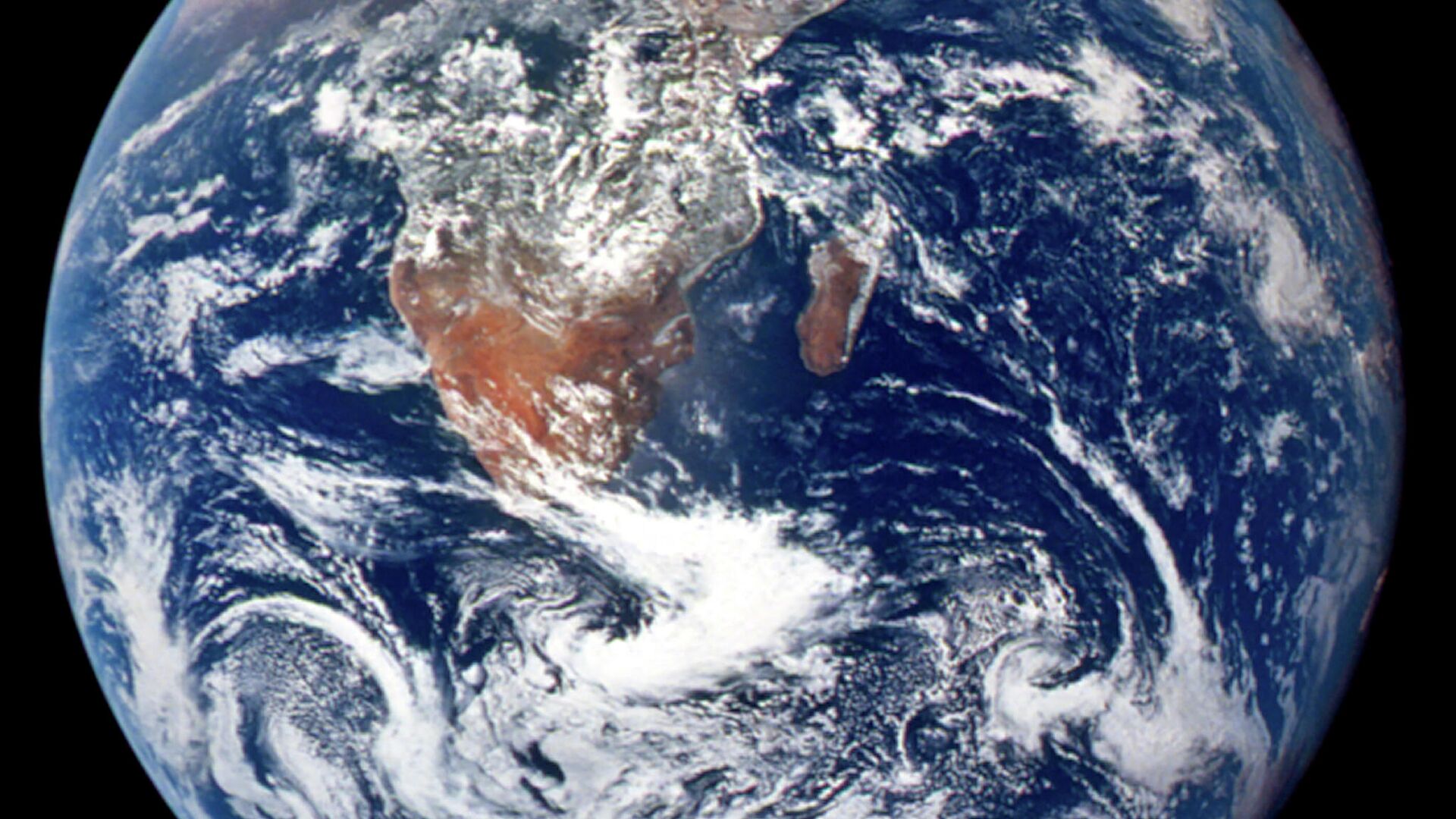 На этом снимке НАСА, полученном 21 апреля 2020 г., показан вид Земли - Sputnik Аҧсны, 1920, 18.02.2022