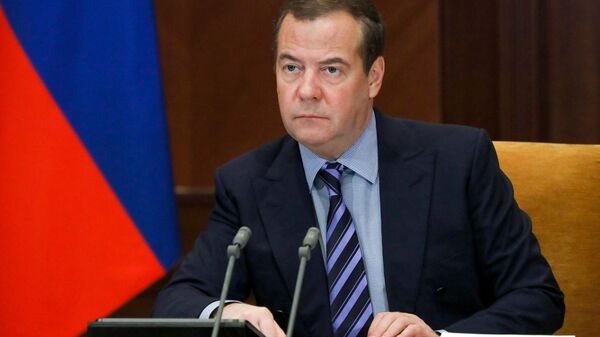 Зампред Совета безопасности РФ Д. Медведев провел заседание президиума Совета при президенте РФ по науке и образованию - Sputnik Аҧсны