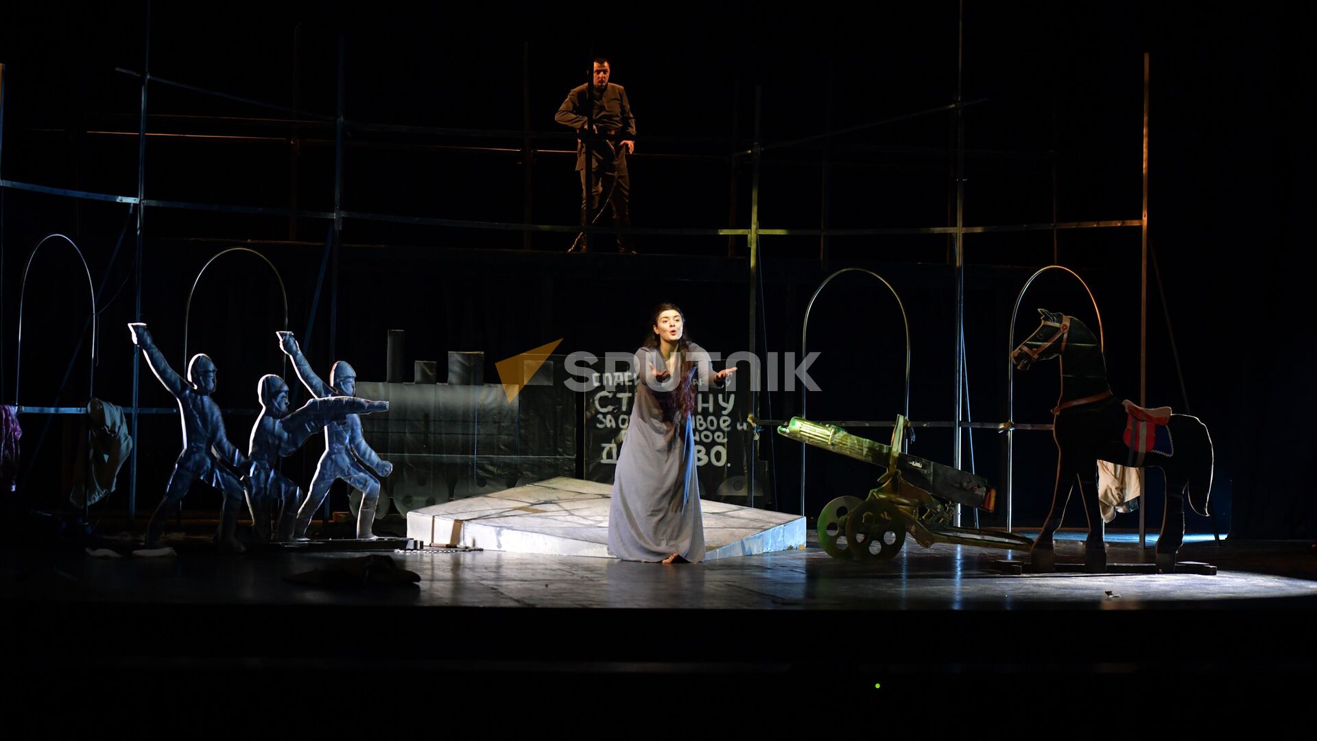 Предпремьерный показх спектакля Сария в драмтеатре - Sputnik Аҧсны, 1920, 15.05.2023