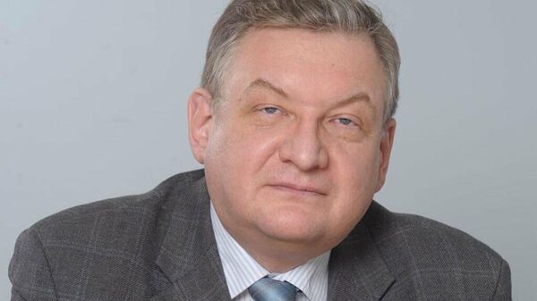 Экономист Зубец: санкции ускорят развитие российских технологий - Sputnik Абхазия