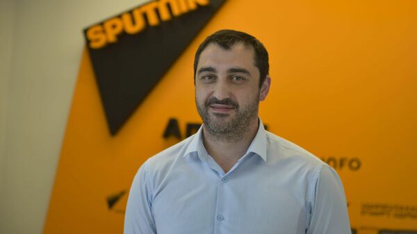 Посредник: Цимцба о контроле за строительством в Абхазии - Sputnik Абхазия